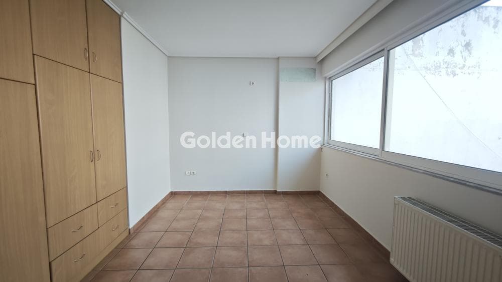 Apartment in Alsos, Nea Smyrni — Photo 26 of 40