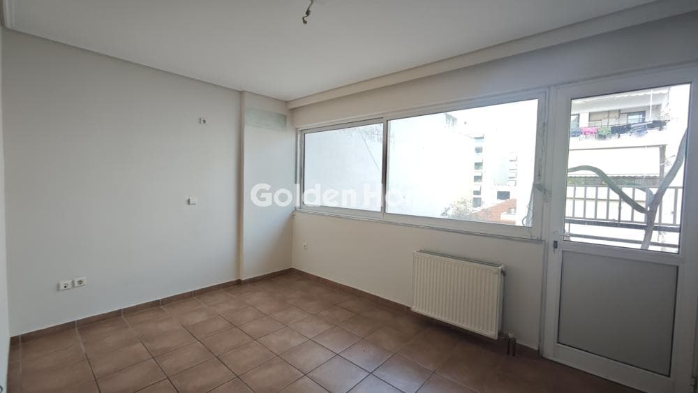 Apartment in Alsos, Nea Smyrni — Photo 29 of 40