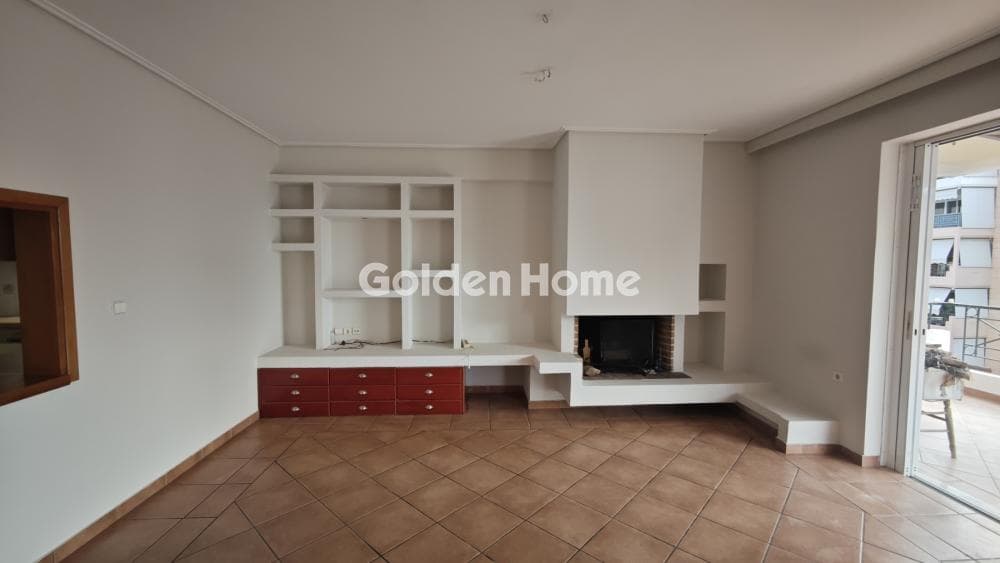 Apartment in Alsos, Nea Smyrni — Photo 5 of 40