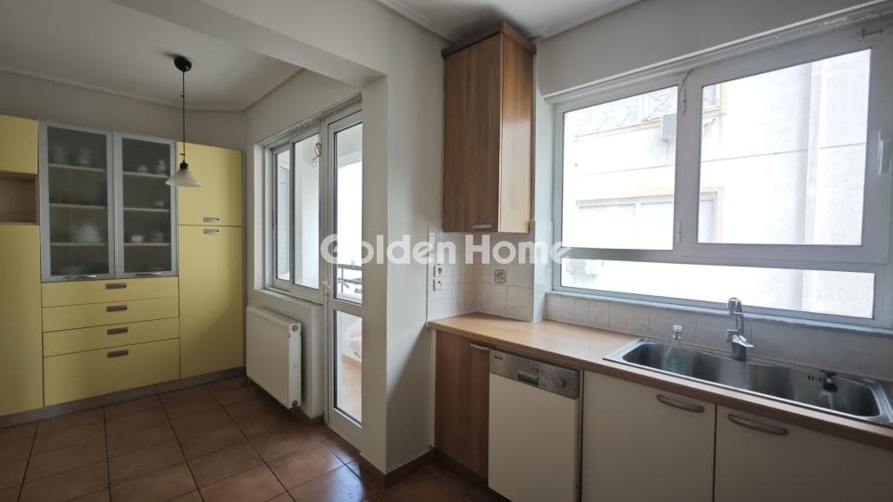 Apartment in Alsos, Nea Smyrni — Photo 13 of 40