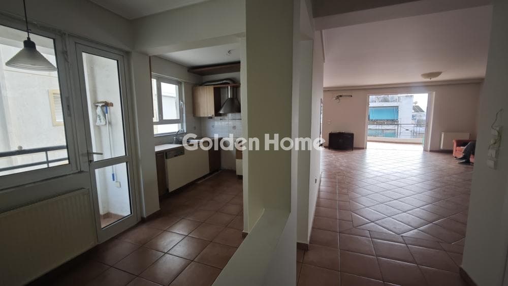 Apartment in Alsos, Nea Smyrni — Photo 10 of 40