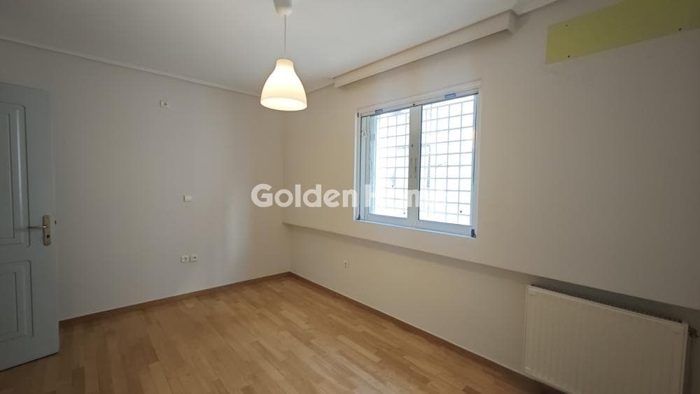 Apartment in Alsos, Nea Smyrni — Photo 33 of 40