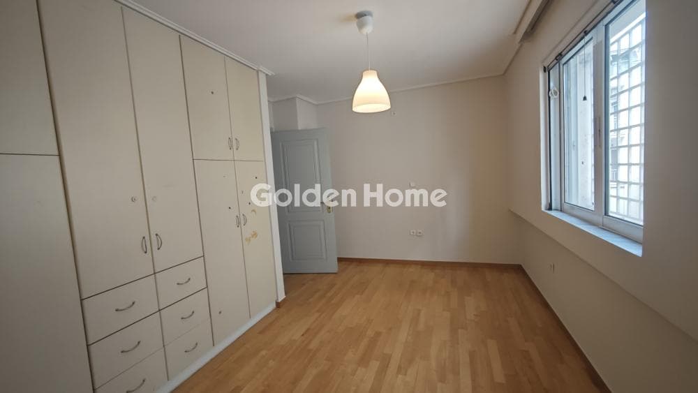 Apartment in Alsos, Nea Smyrni — Photo 34 of 40