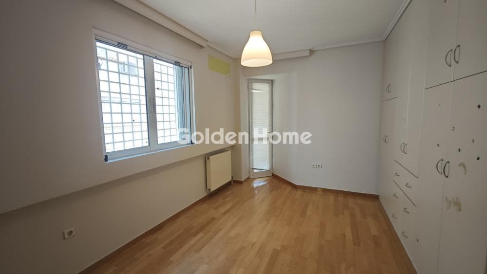 Apartment in Alsos, Nea Smyrni — Photo 32 of 40