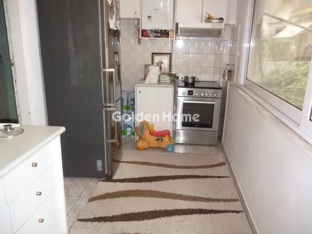 Apartment in Center, Neos Kosmos — Photo 9 of 22