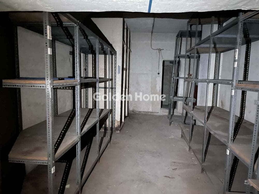 Κατάστημα στην Πλατεία Κάνιγγος, Εξάρχεια - Νεάπολη — Φωτογραφία 12 από 13