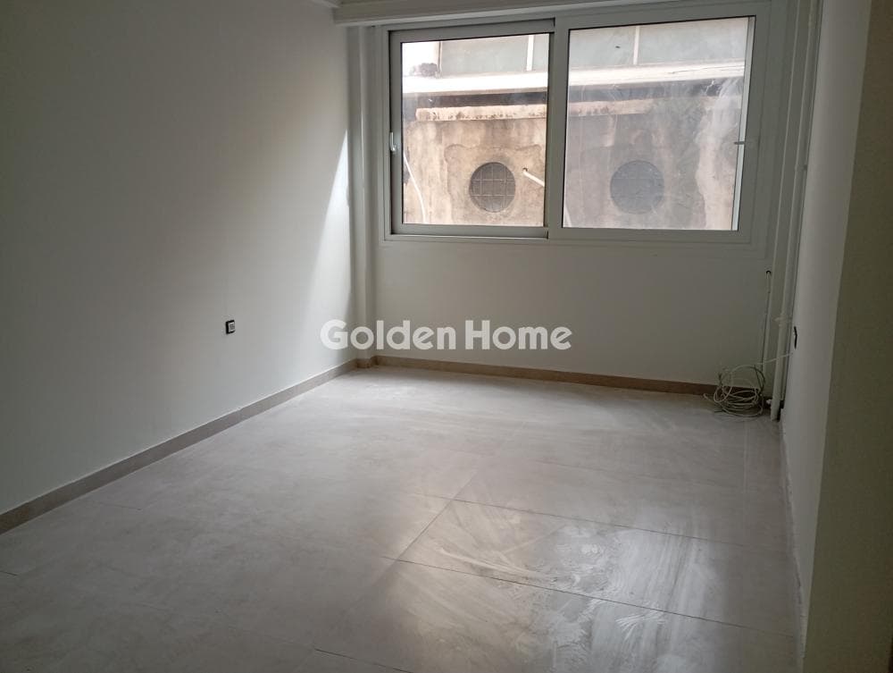 Office in Omonoia, Kentro — Photo 6 of 10