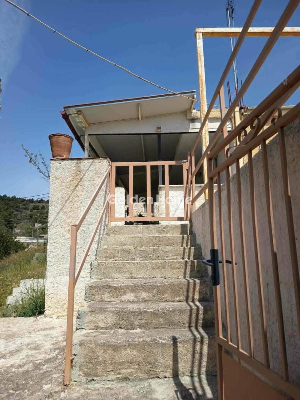 House in Vathi, Salamina — Photo 11 of 14