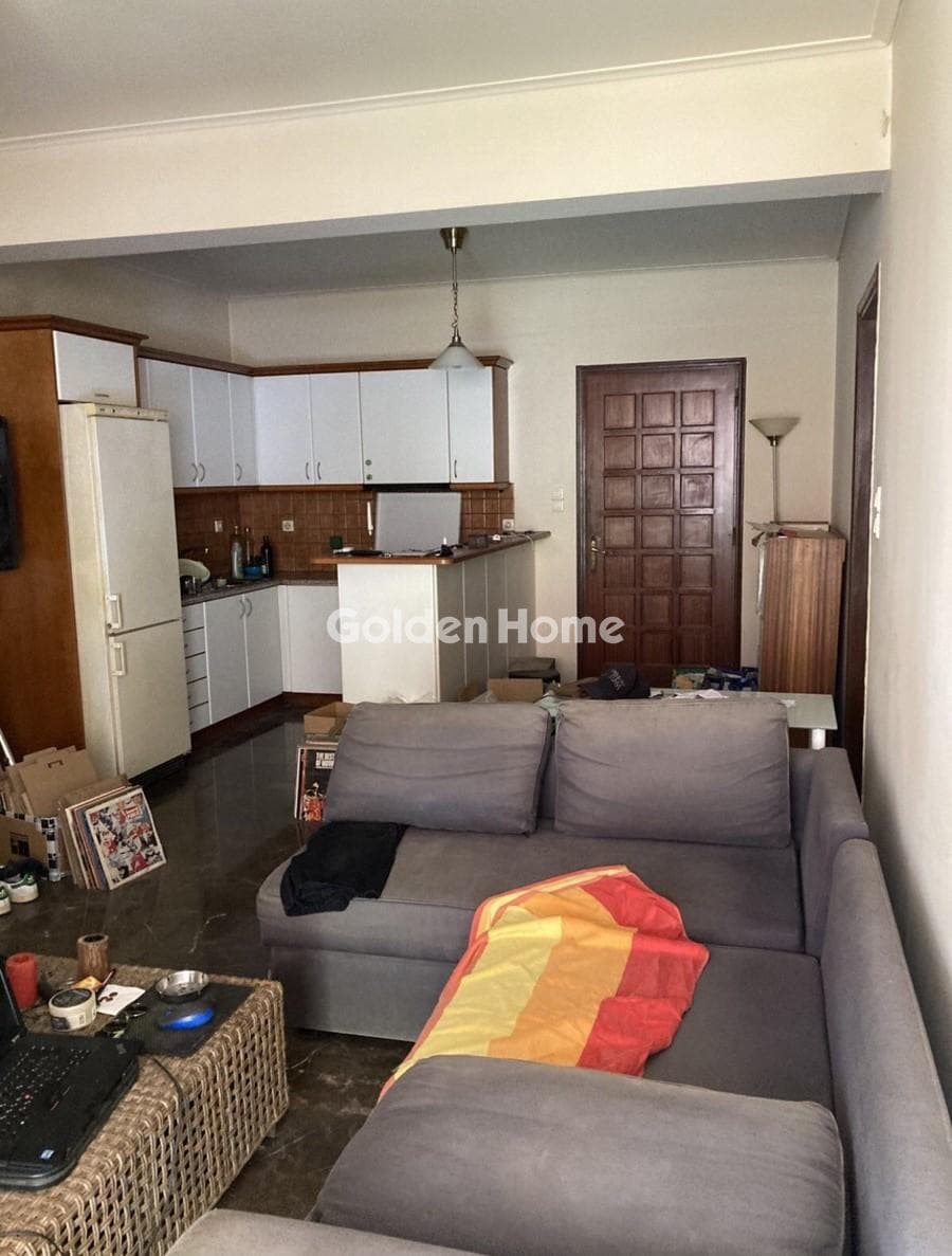 Apartment in Parko Stratarchou Papagou, Chalandri — Photo 1 of 4