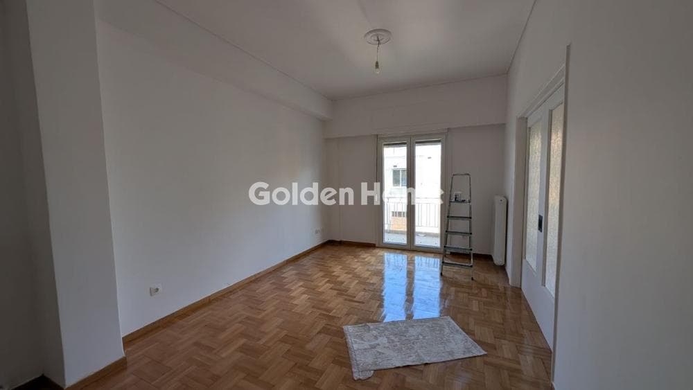 Apartment in Chrisaki, Nea Smyrni — Photo 5 of 13