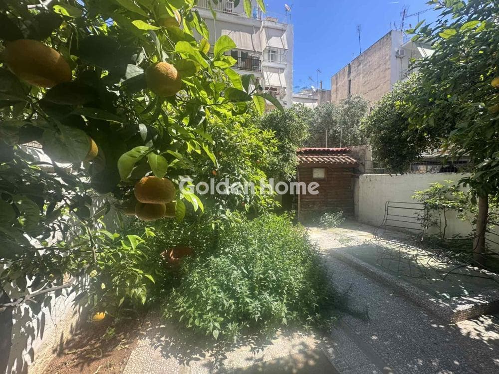 Apartment in Eleftherias square, Koridallos — Photo 2 of 10