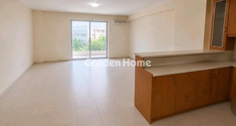 Apartment in Agios Petros, Palaio Faliro — Photo 1 of 12