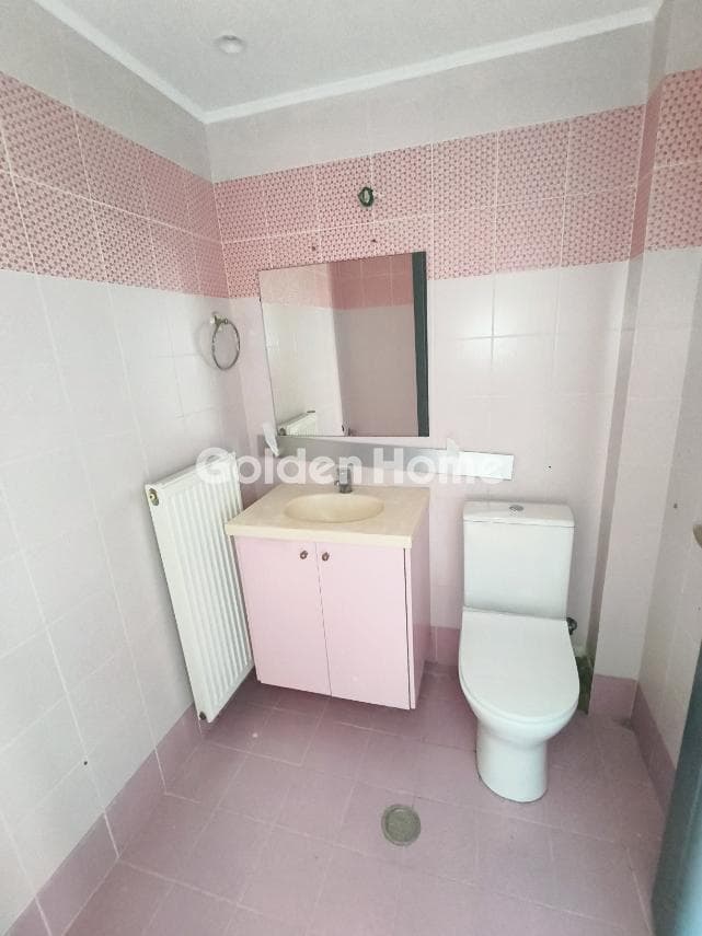 Apartment in Kokkinia, Nikaia — Photo 27 of 32