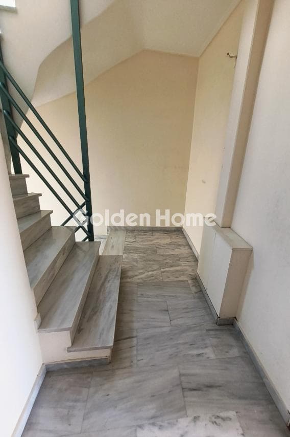 Apartment in Kokkinia, Nikaia — Photo 20 of 32