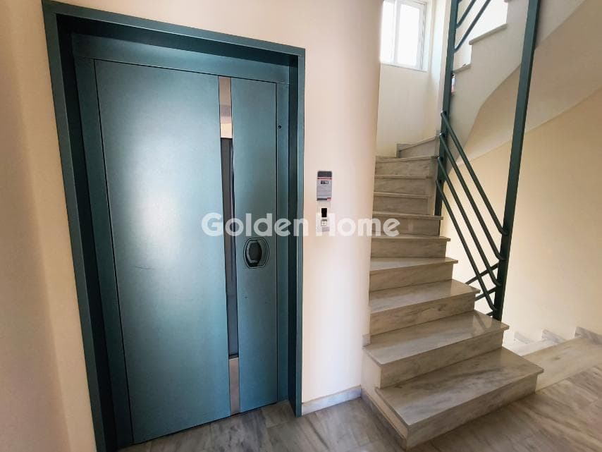 Apartment in Kokkinia, Nikaia — Photo 19 of 32