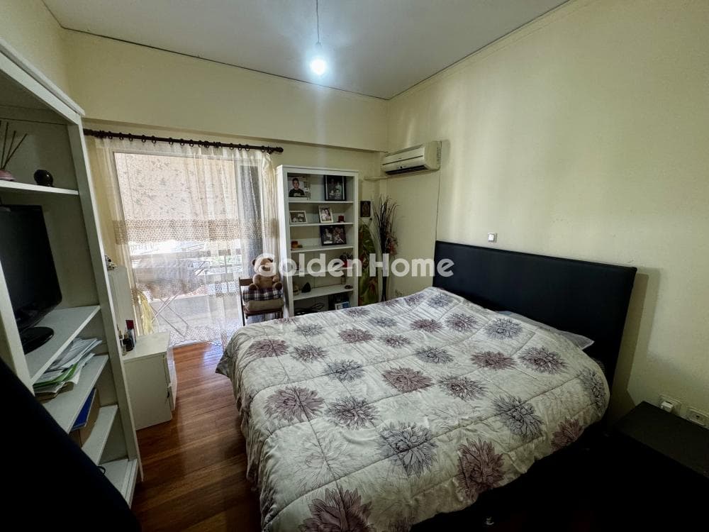 Apartment in Politechnioupoli, Zografou — Photo 2 of 9