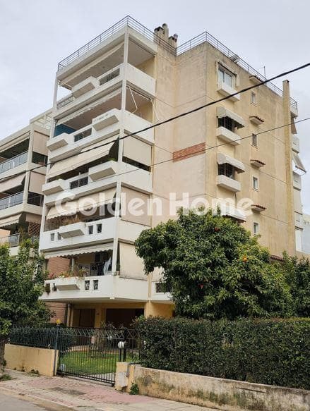 Apartment in Parko Stratarchou Papagou, Chalandri — Photo 1 of 2