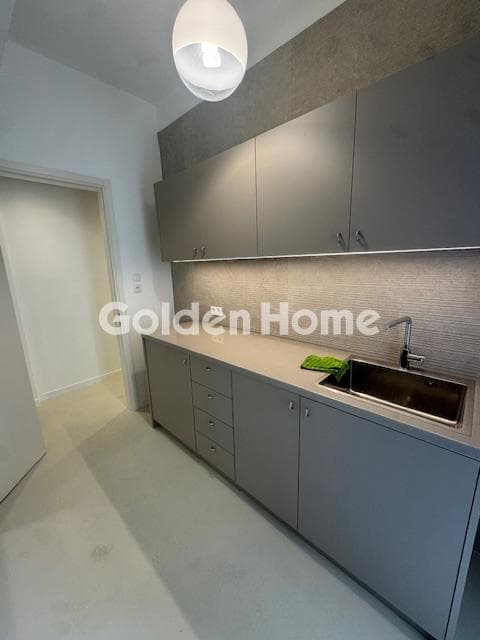Apartment in Neo Pagkrati, Vironas — Photo 1 of 14