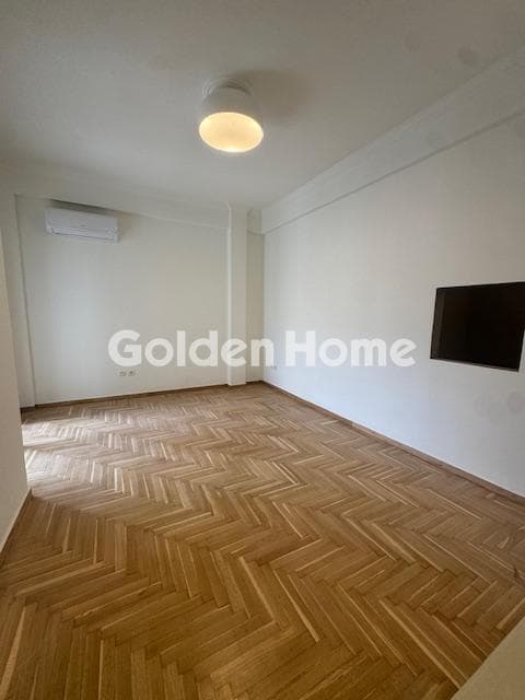 Apartment in Neo Pagkrati, Vironas — Photo 3 of 14