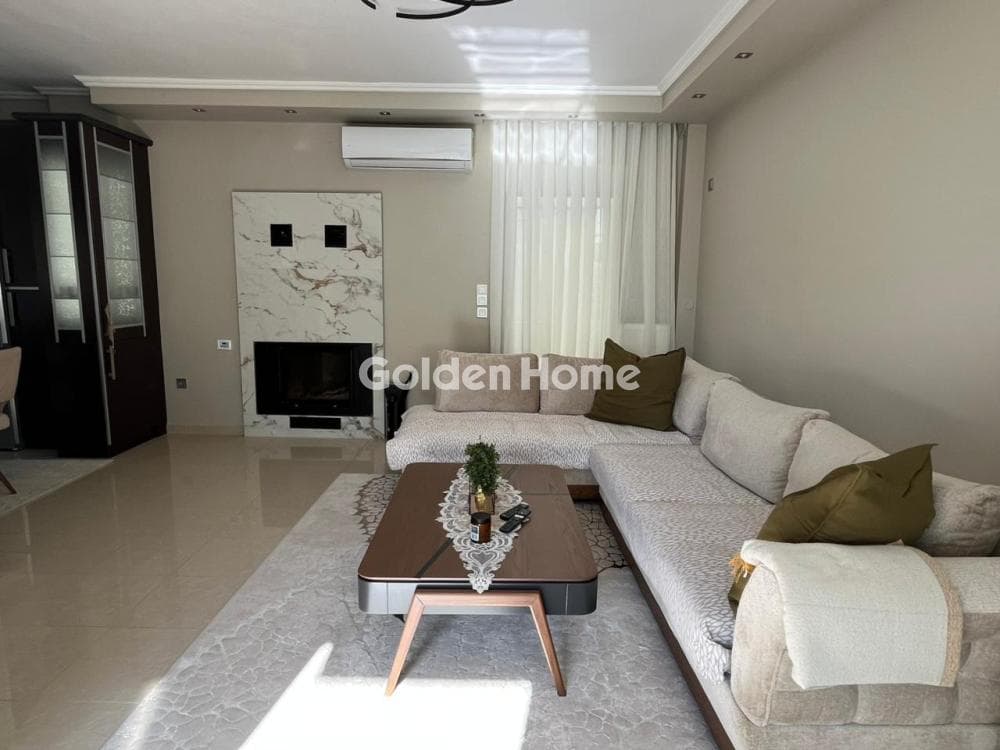 House in Center, Moudania — Photo 1 of 21