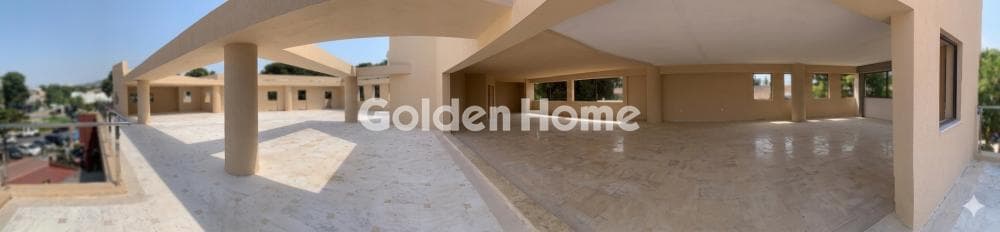 Retail Store in Center, Kifisia — Photo 4 of 4