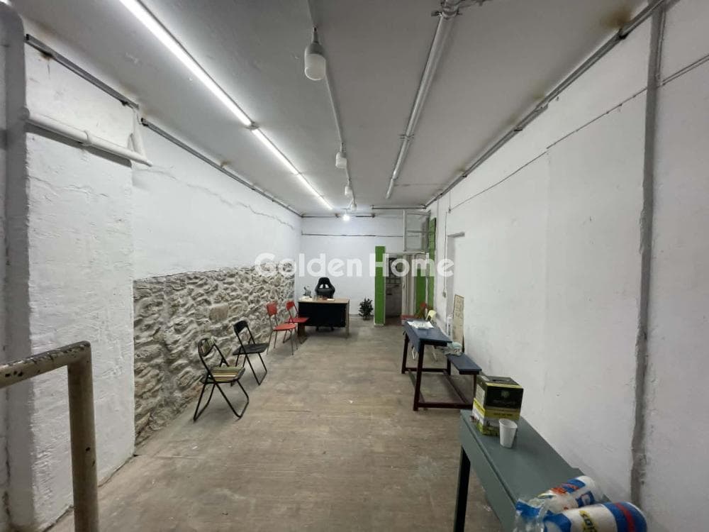 warehouse στην Κέντρο