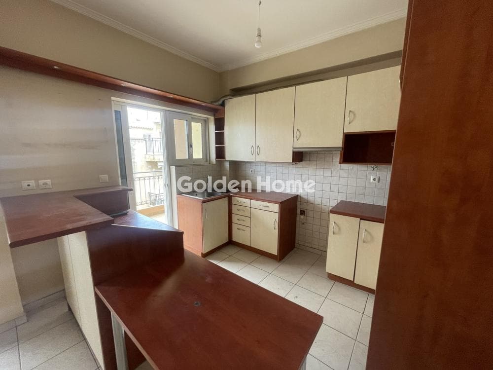 Apartment in Agia Varvara Dafnis, Dafni — Photo 3 of 12