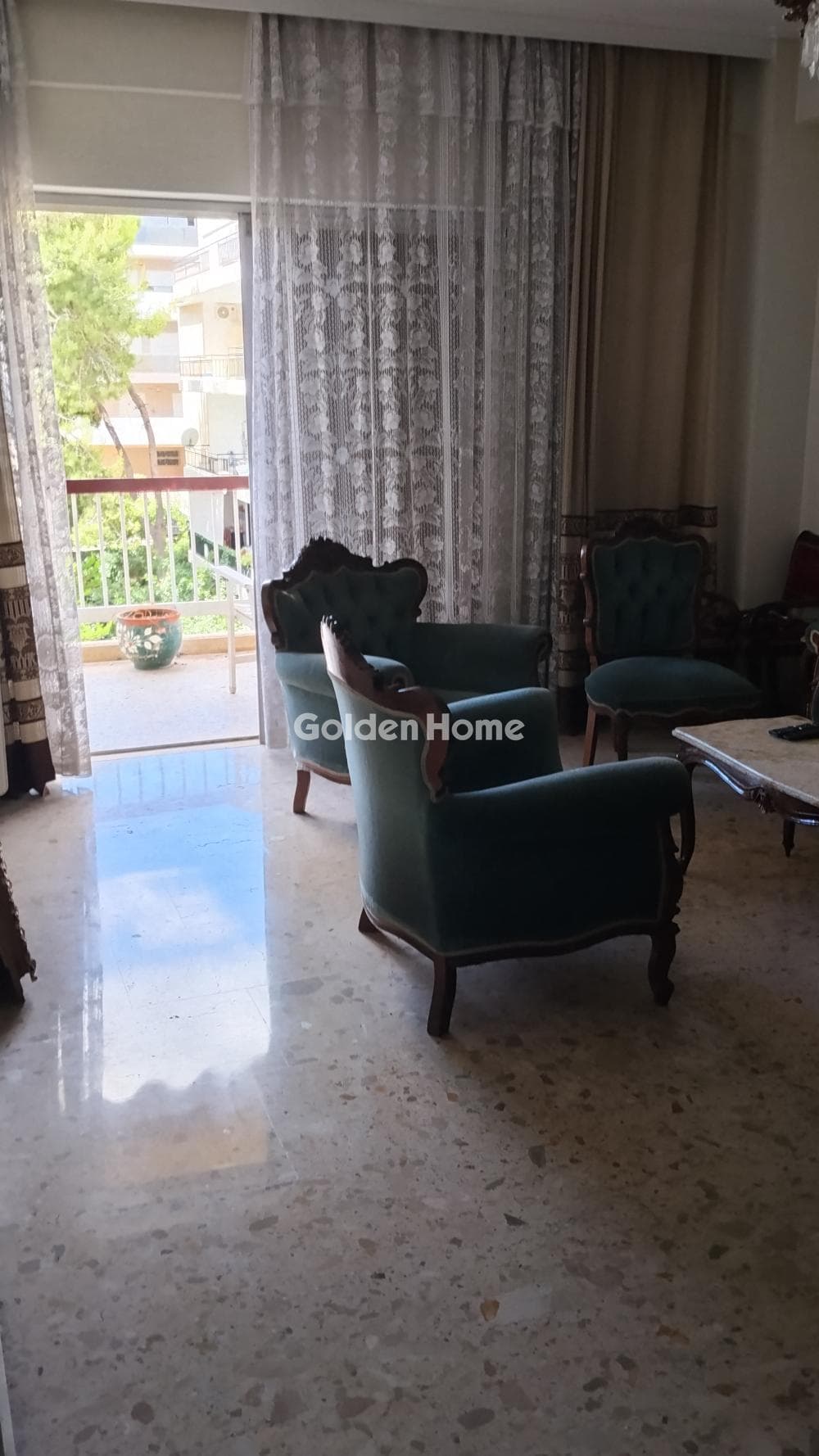 Apartment in Kareas, Vironas — Photo 9 of 9