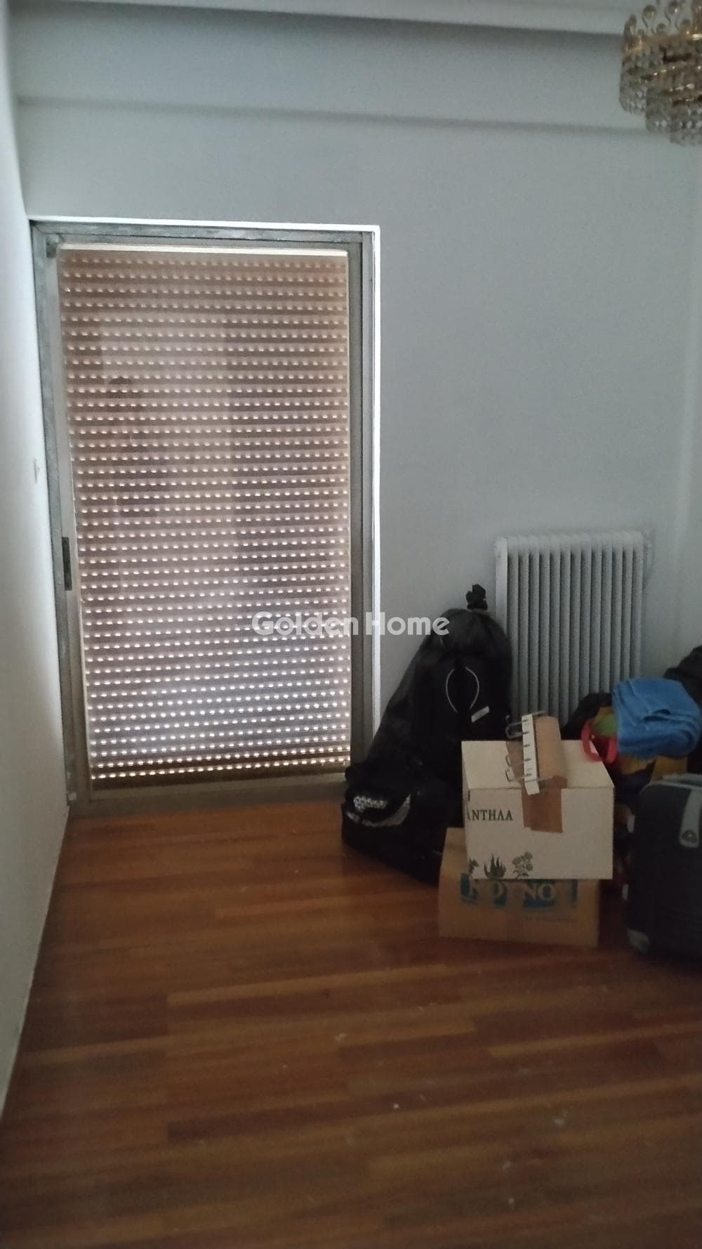 Apartment in Kareas, Vironas — Photo 5 of 9