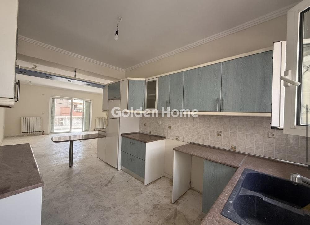 Apartment in Agios Panteleimon, Drapetsona — Photo 12 of 14