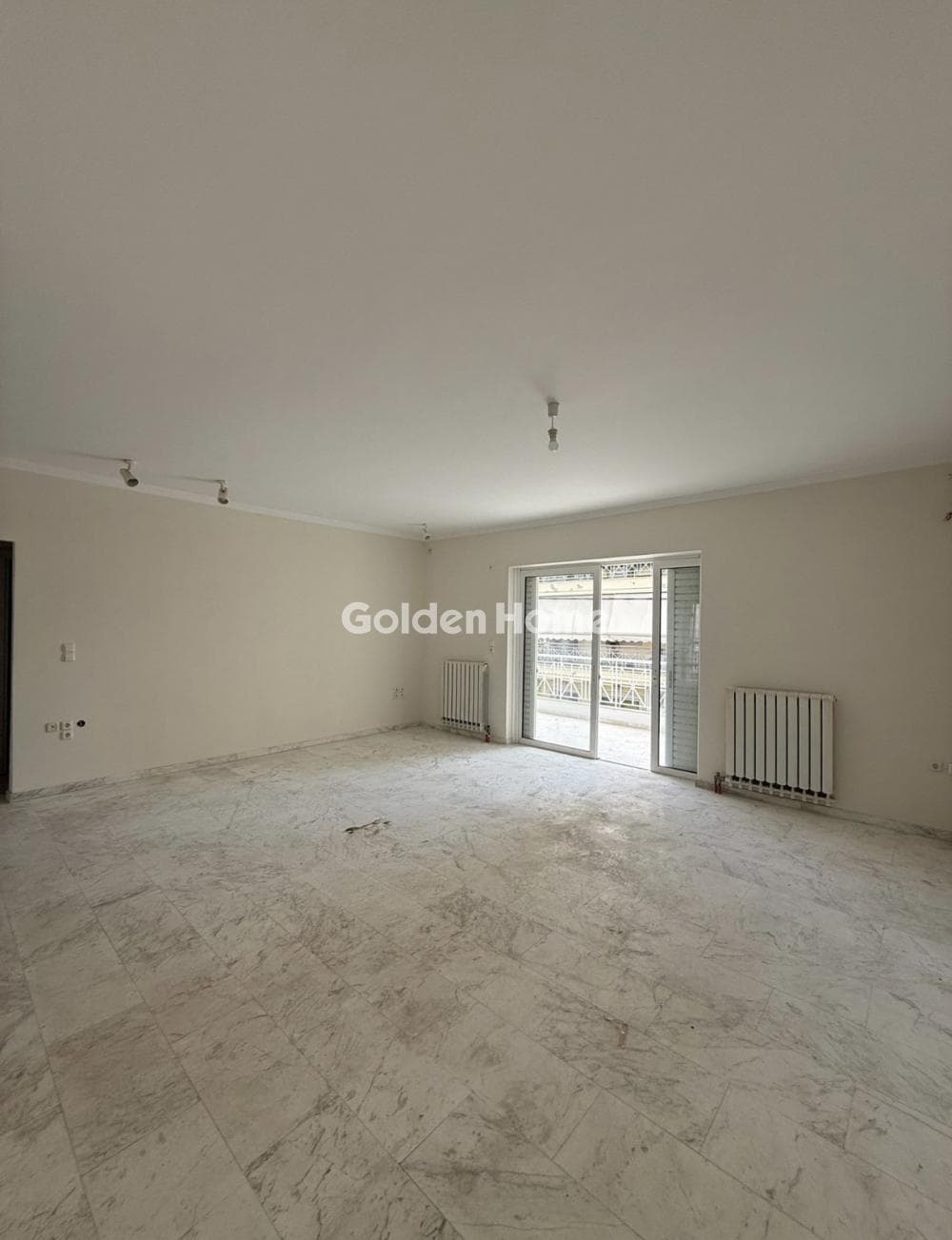 Apartment in Agios Panteleimon, Drapetsona — Photo 14 of 14