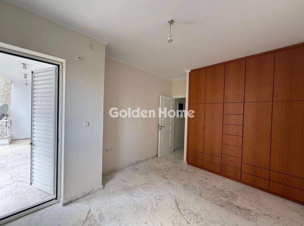 Apartment in Lipasmata, Drapetsona — Photo 7 of 15