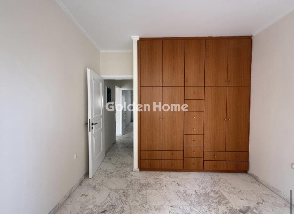 Apartment in Lipasmata, Drapetsona — Photo 8 of 15
