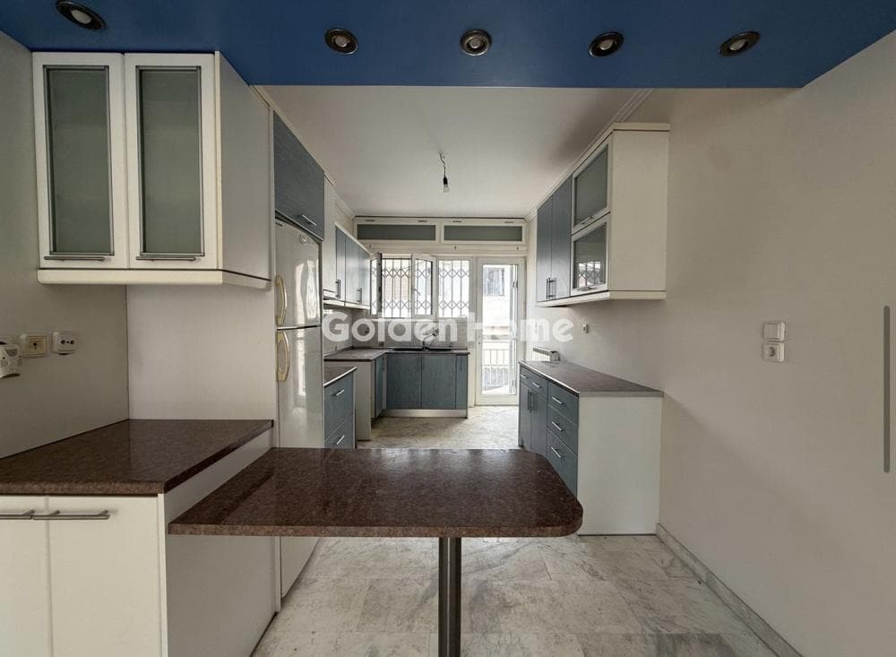 Apartment in Lipasmata, Drapetsona — Photo 15 of 15