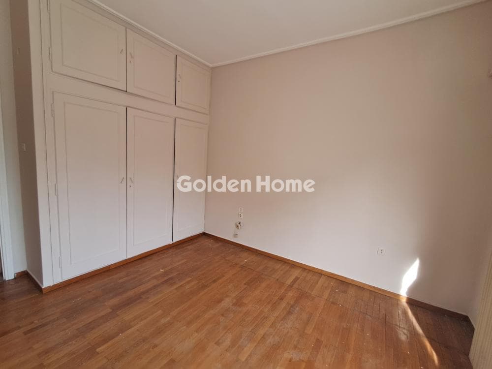 Apartment in Fokionos Negri, Kipseli — Photo 13 of 33