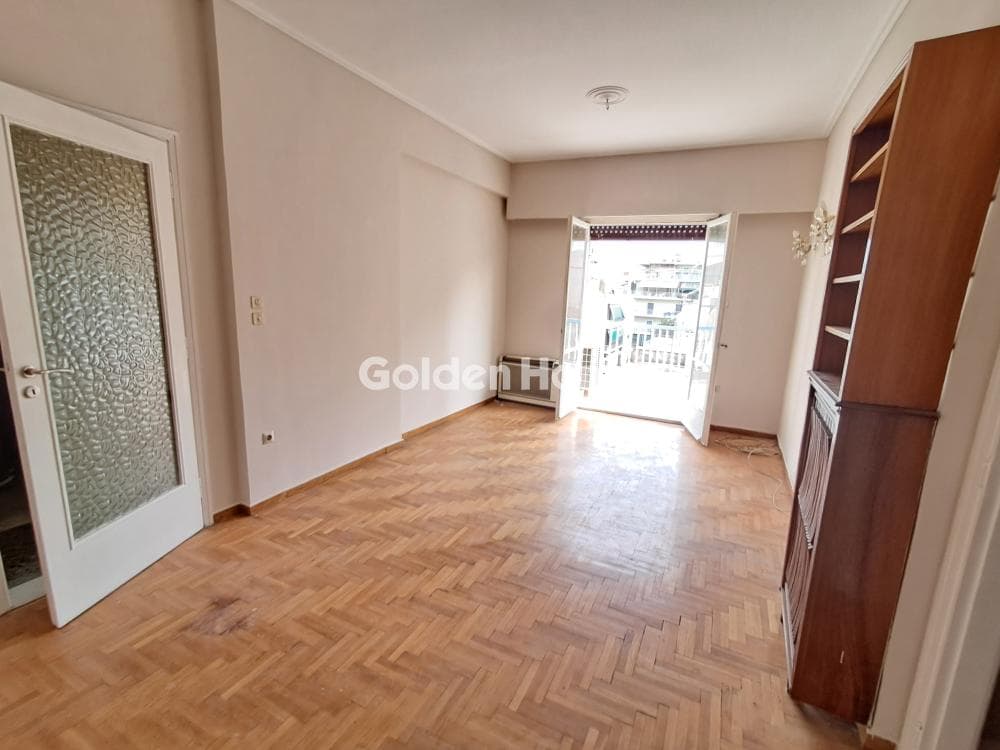 Apartment in Fokionos Negri, Kipseli — Photo 4 of 33