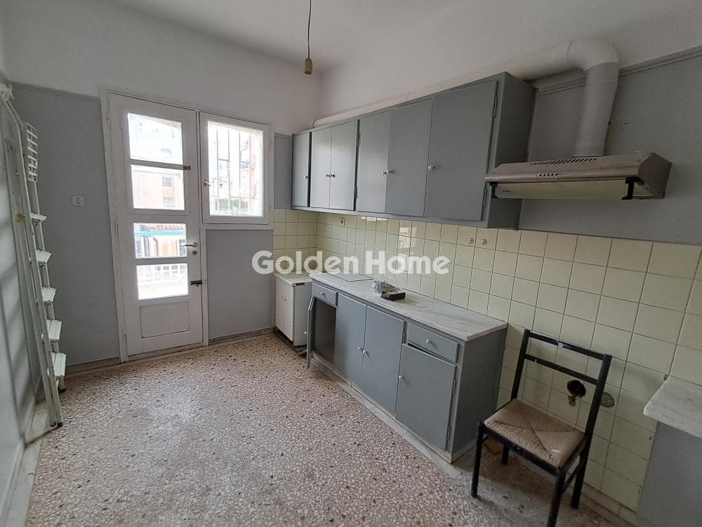 Apartment in Fokionos Negri, Kipseli — Photo 8 of 33