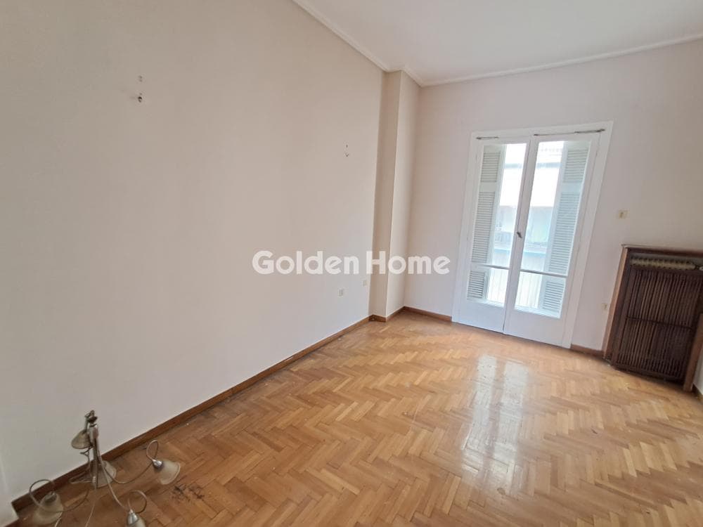 Apartment in Fokionos Negri, Kipseli — Photo 21 of 33