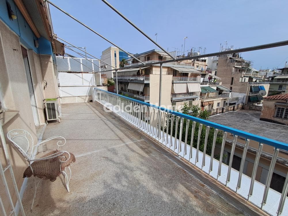 Apartment in Fokionos Negri, Kipseli — Photo 2 of 33