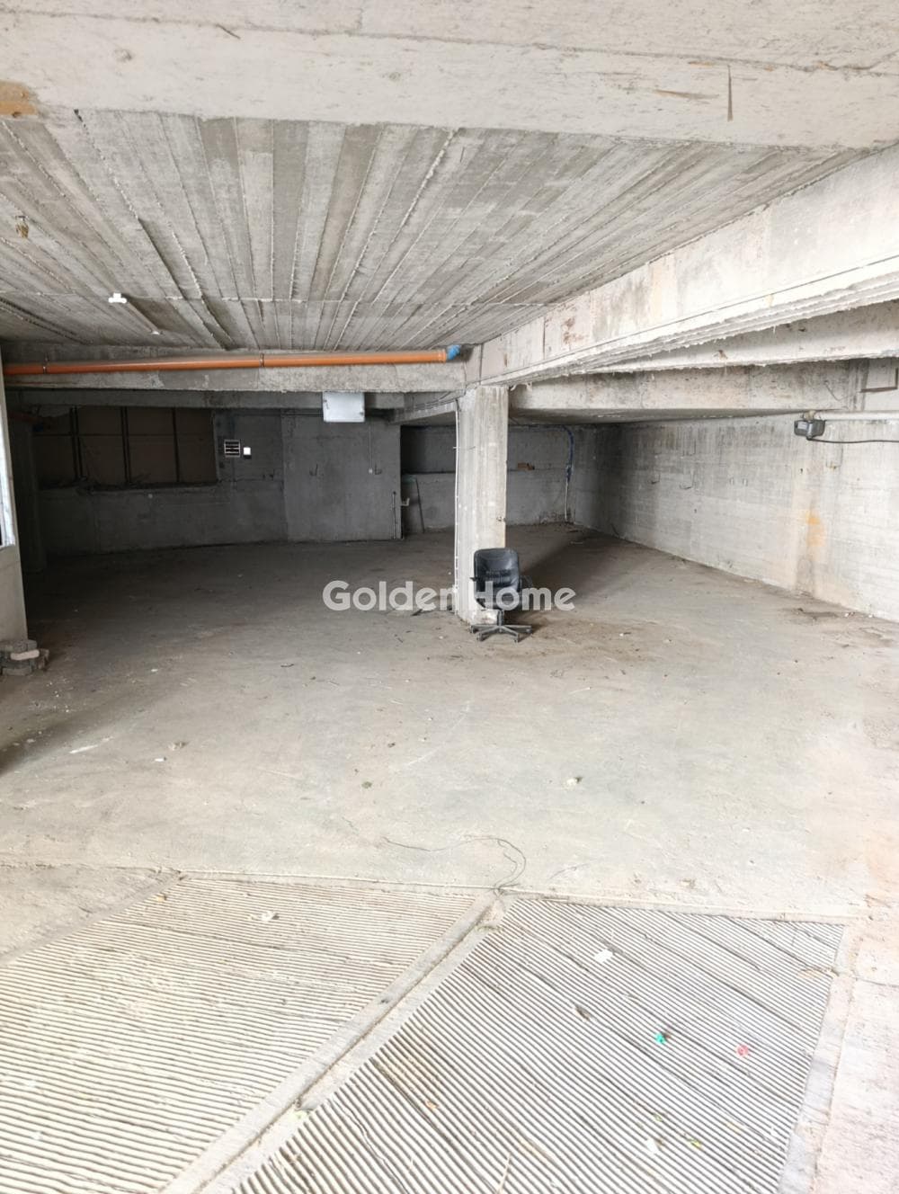 Warehouse in Agia Varvara Lykovrysis, Lykovrisi — Photo 4 of 9