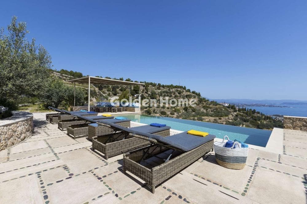 House in Moni Agion Panton, Spetses — Photo 4 of 25