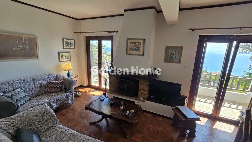 House in Lofos Kselaftaki, Kalivia Thorikou — Photo 4 of 66