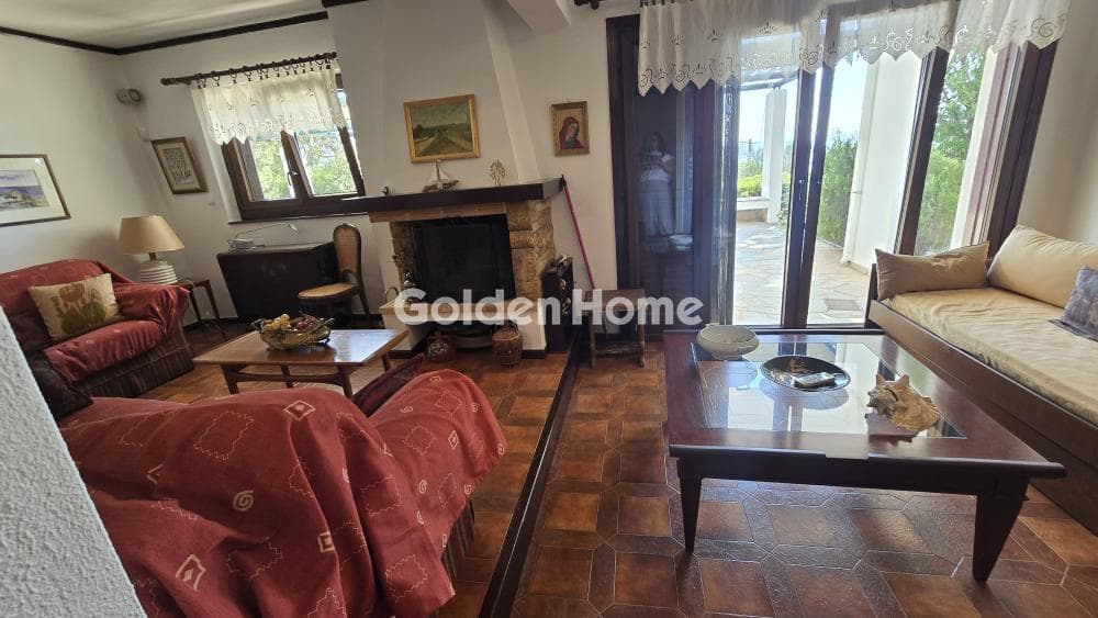 House in Lofos Kselaftaki, Kalivia Thorikou — Photo 35 of 66