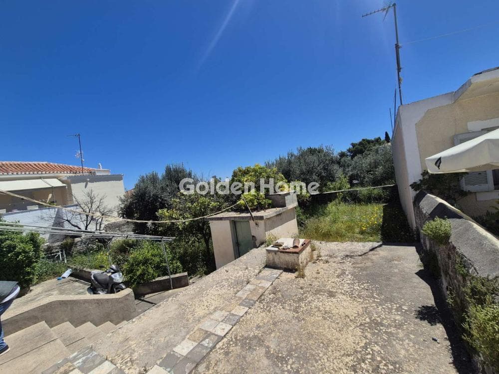 Building Plot in Kouzounos, Spetses — Photo 1 of 6