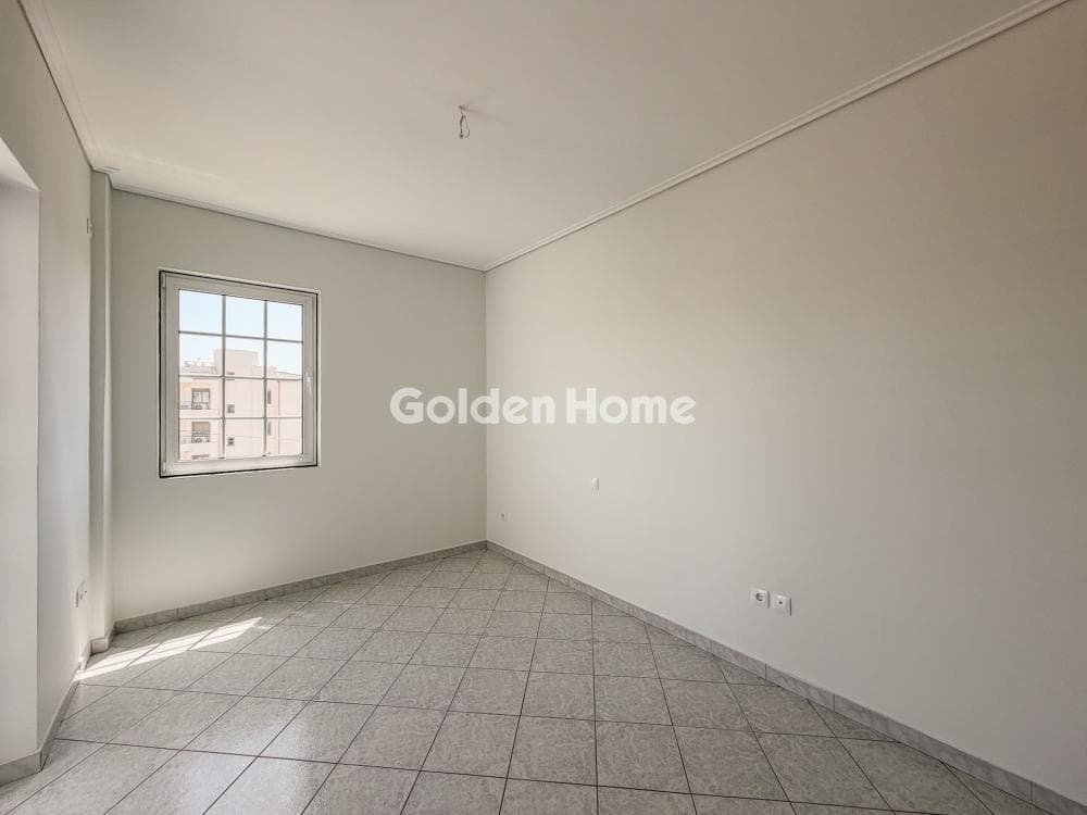 Apartment in Pigadakia, Vouliagmeni — Photo 19 of 29