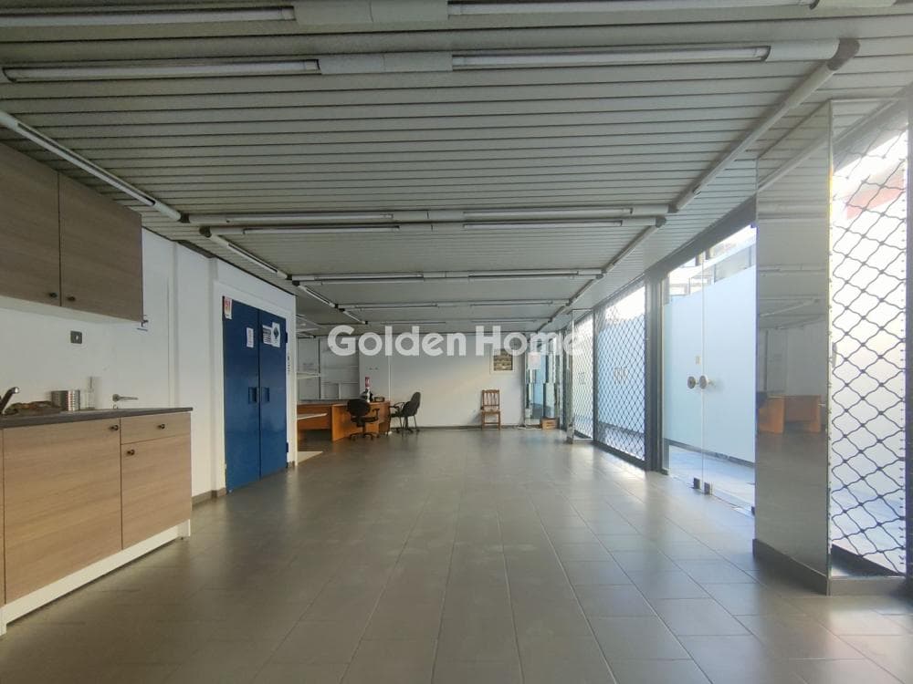 Retail Store in Lazarou, Nea Ionia — Photo 5 of 11
