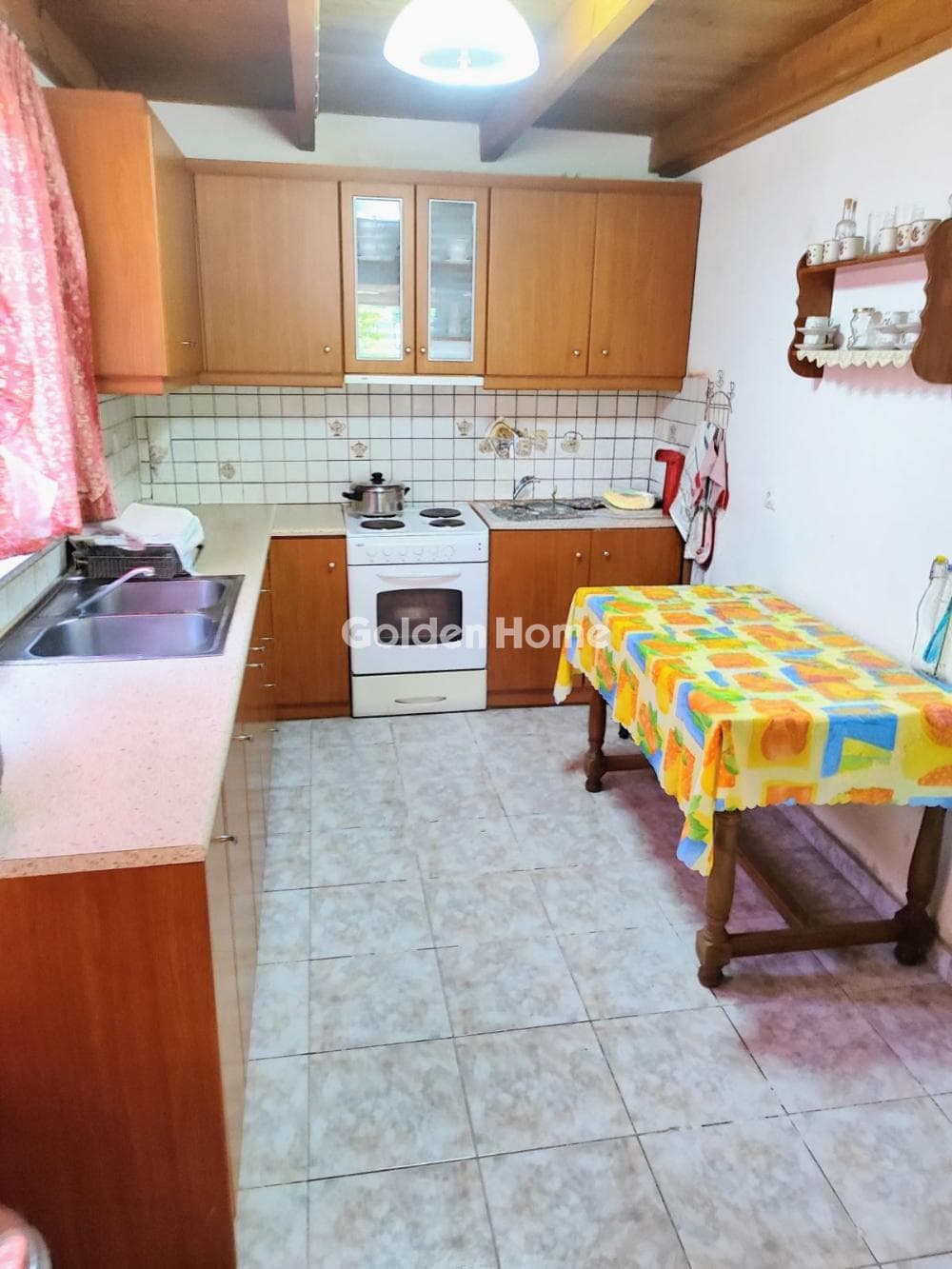 House in Agios Athanasios, Salamina — Photo 3 of 21