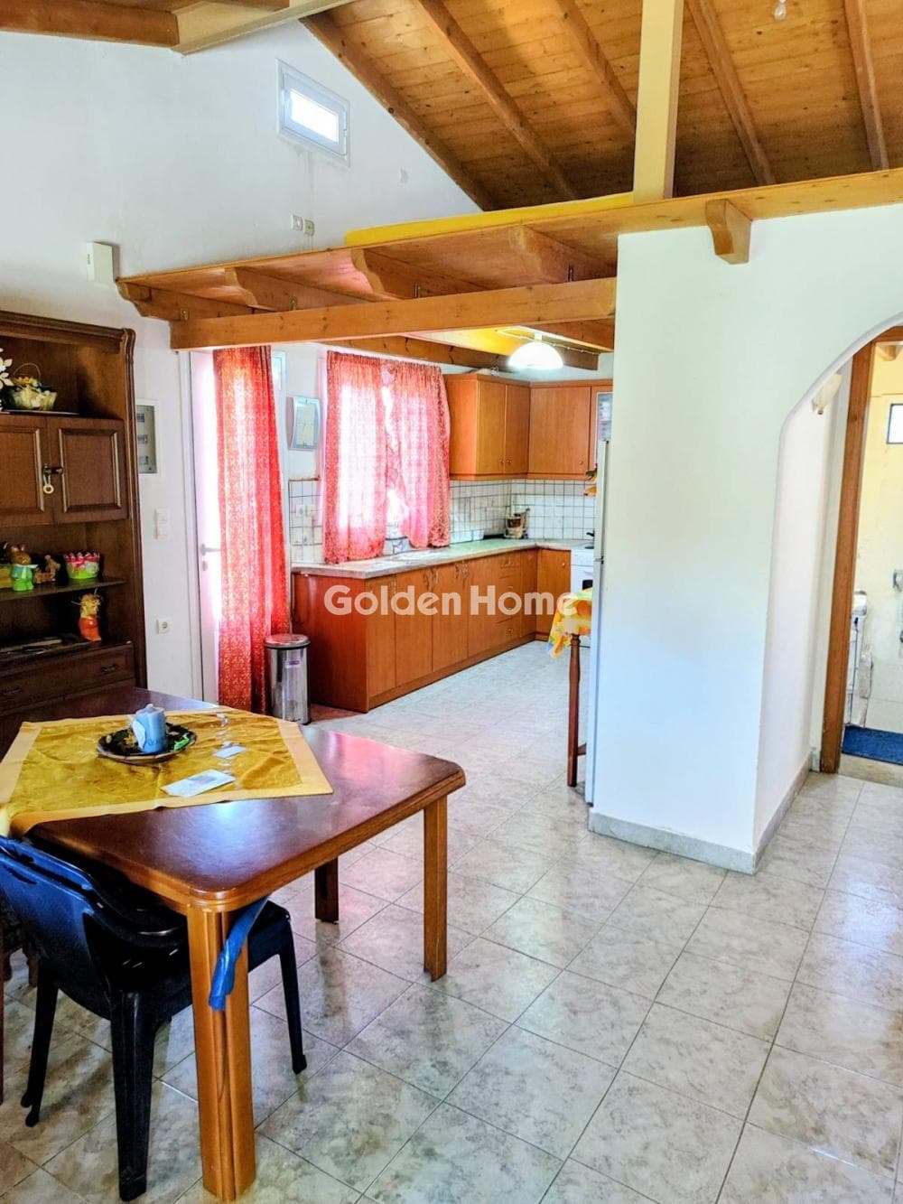 House in Agios Athanasios, Salamina — Photo 4 of 21