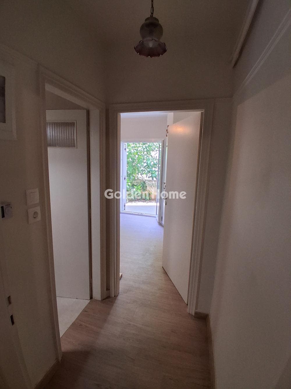 Apartment in Trocadero, Palaio Faliro — Photo 12 of 17