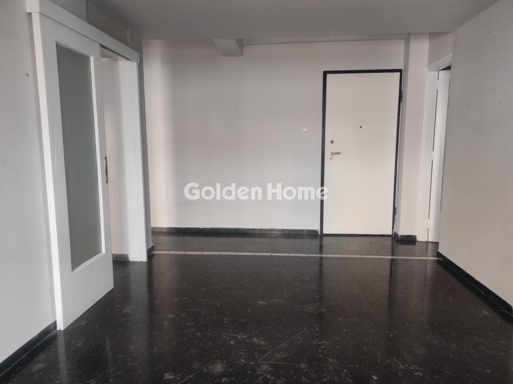 Apartment in Chrisaki, Nea Smyrni — Photo 8 of 16